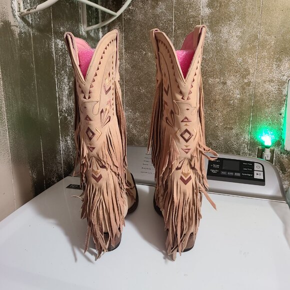 Ladies Cowboy Boots - Picture 2 of 9